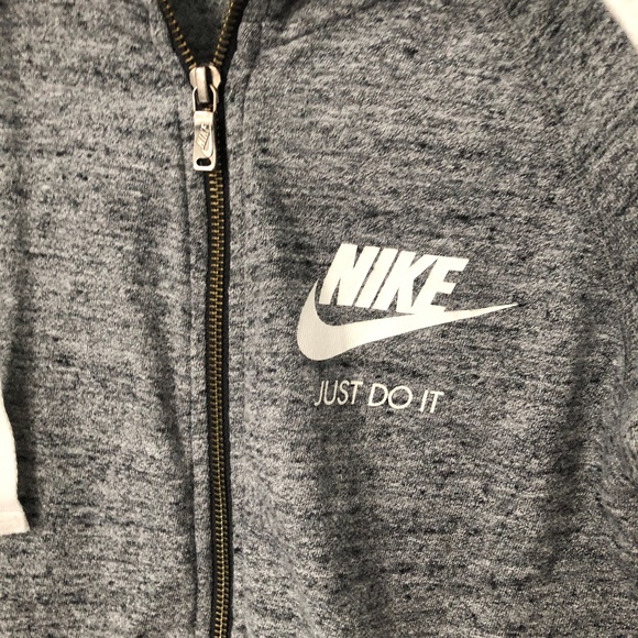 Nike Zip Up Heather Grey Sweatshirt - Picture 5 of 7